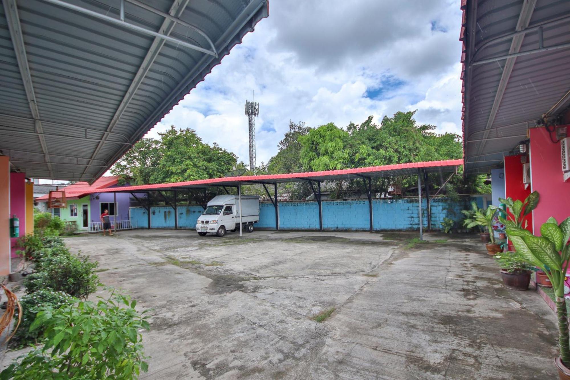 Oyo 682 Fishering Home Krabi town Buitenkant foto